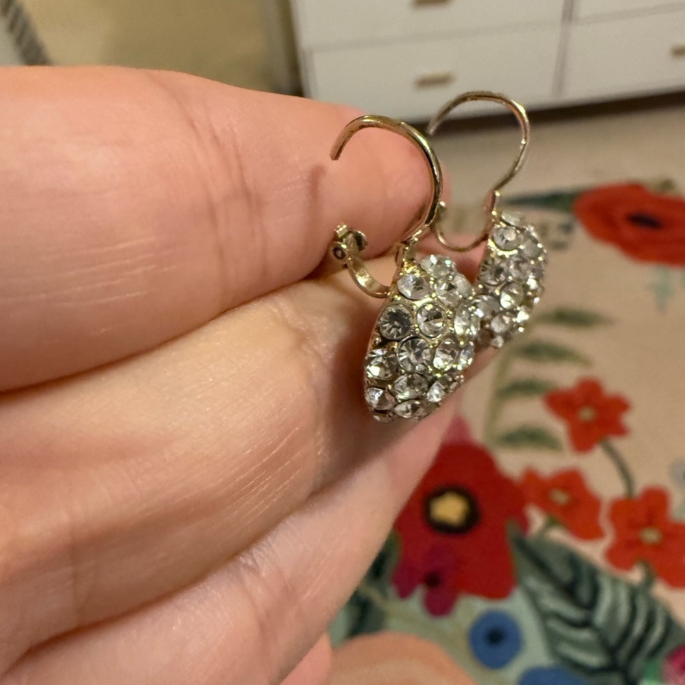 Elegant Gold and Silver‎ Crystal Earrings - Picture 3 of 5